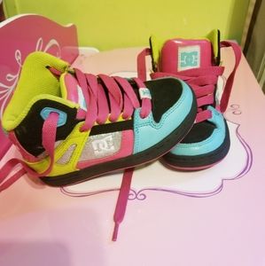 Toddler DC skate shoes